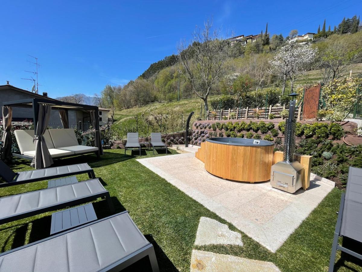 Borgo Cantagallo Casa Olivia 2 Tremosine Exterior photo