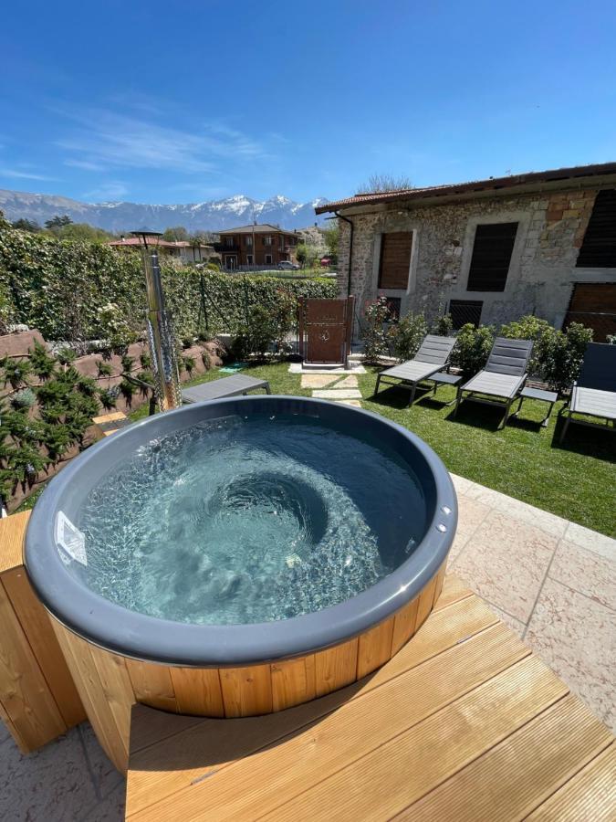 Borgo Cantagallo Casa Olivia 2 Tremosine Exterior photo